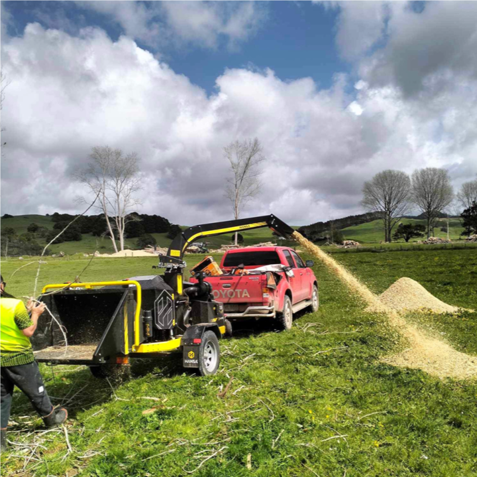 A person using a machine to cut a car

AI-generated content may be incorrect.